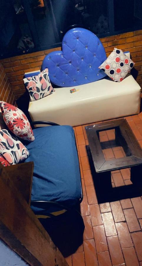 Hotel Casa De Ari à Bogotá Extérieur photo